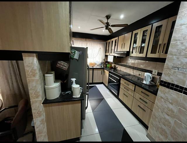 3 BEDROOM HOUSE FOR SALE IN MODDER EAST